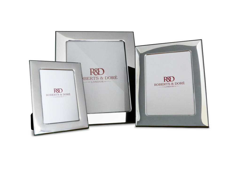 Classic Luxury Silverplated Photoframe 5 x 7in